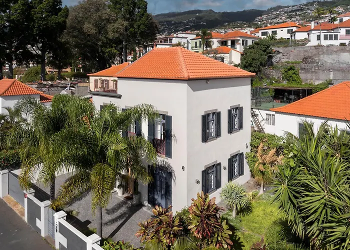Villa Eden By Lovelystay Funchal (Madeira)