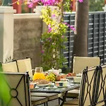 Eden By Lovelystay Villa Funchal (Madeira)