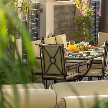 Eden By Lovelystay * Funchal (Madeira)