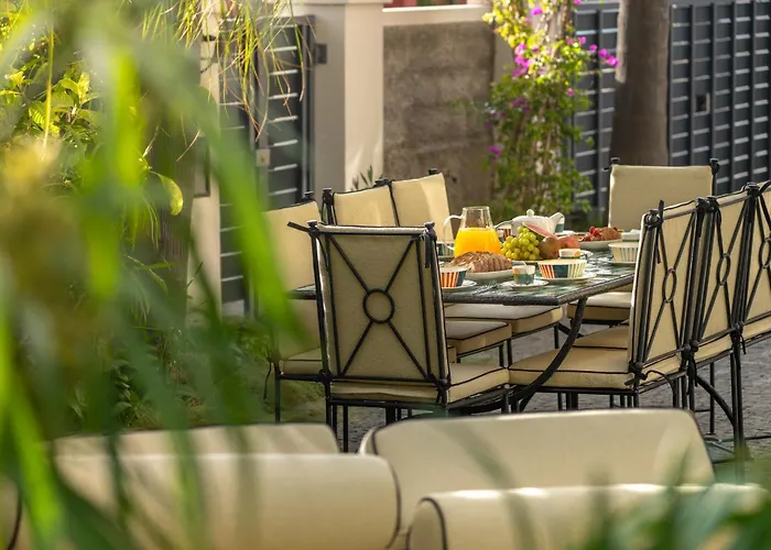 Eden By Lovelystay * 丰沙尔